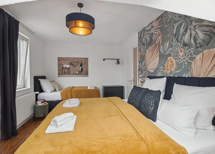 Maremar - Nahe Klinikum - Luxus Boxspring - Parkplatz - Küche - Highspeed Wlan - Bis Zu 7p * Oldenburg